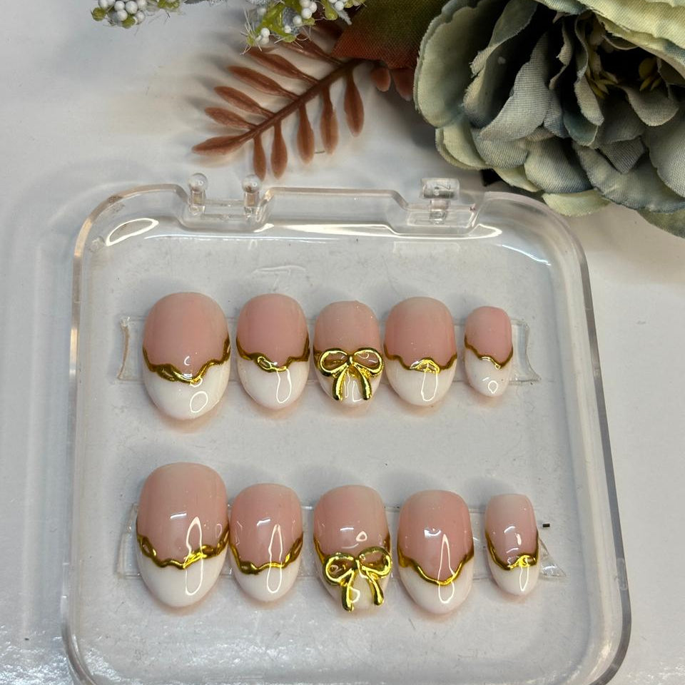 Bow nail